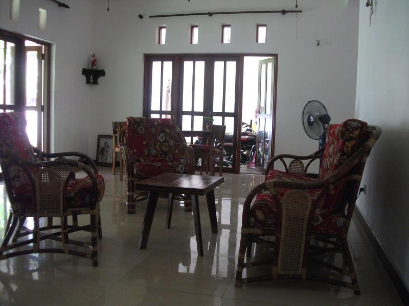Chelli Homestay Negombo Exterior photo