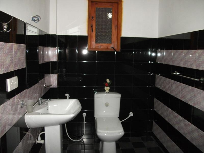 Chelli Homestay Negombo Exterior photo